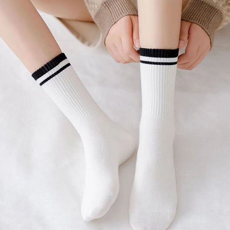 Moisture Control Full Cushion Socks