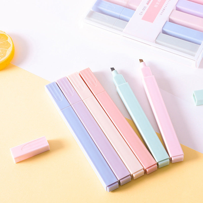 Fluorescent Highlighter Marker Set