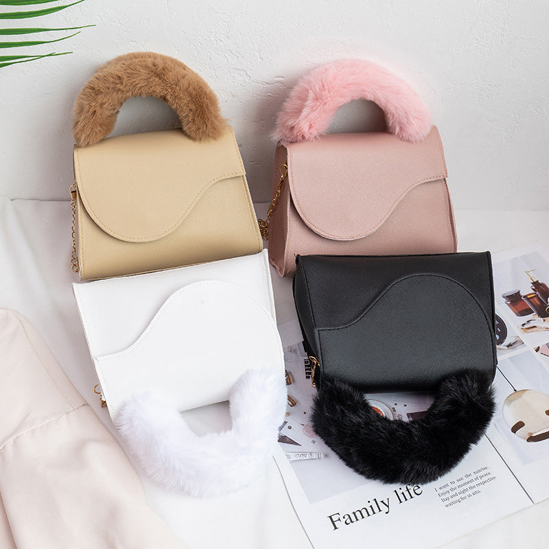 Retro Plush Magnetic Buckle Shoulder Handbag